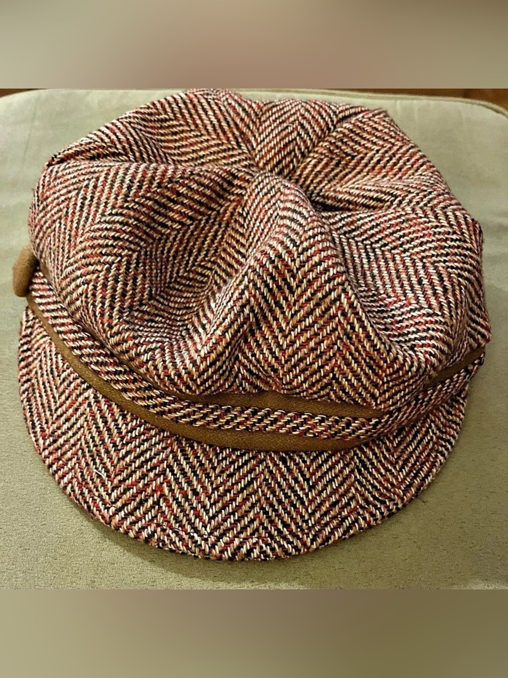 Expression Tweed Newsboy Cap in Brown & Red
